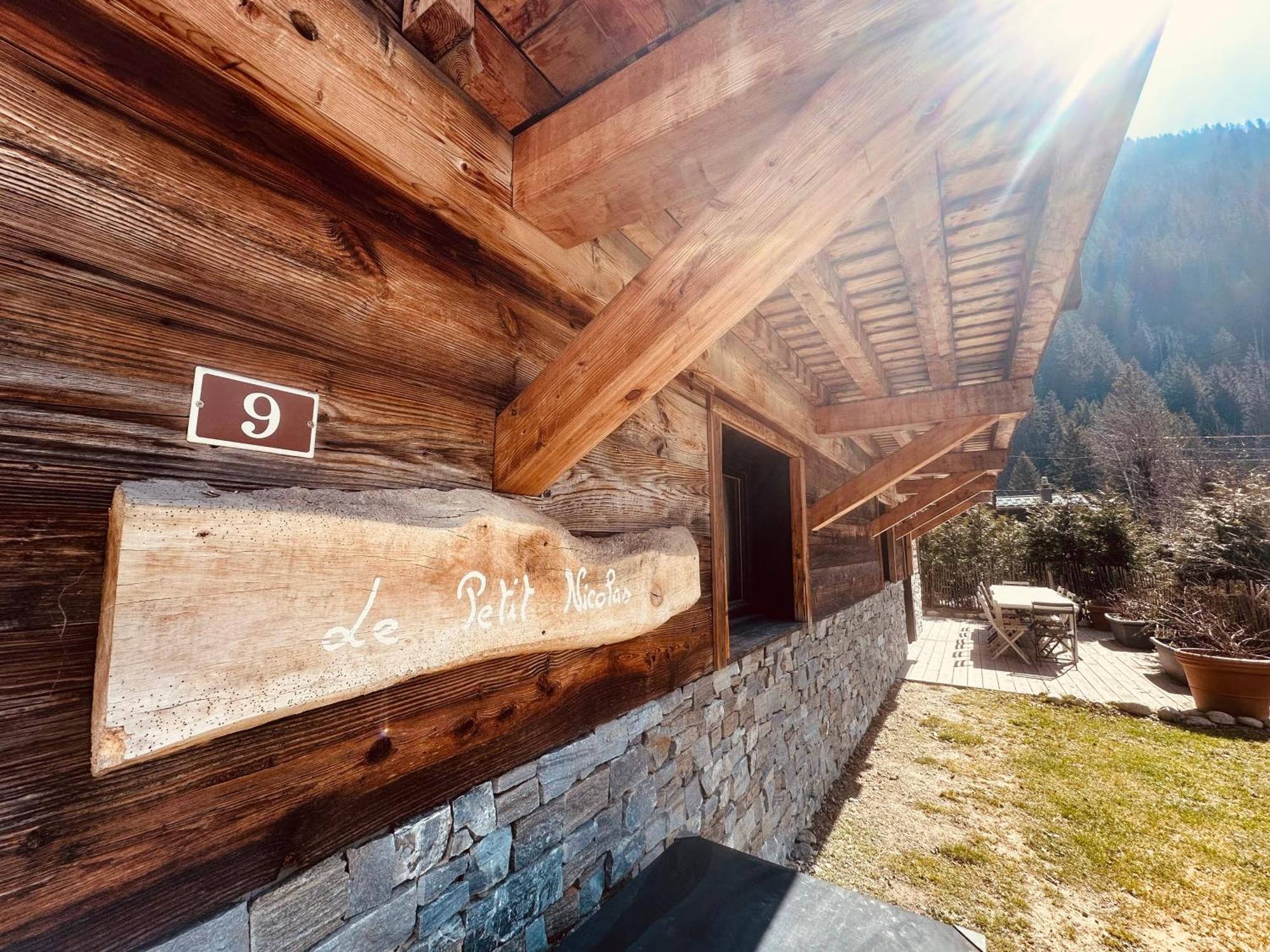 Chalet Le Petit Nicolas, Jacuzzi, Vue Mont Blanc Chamonix Dış mekan fotoğraf